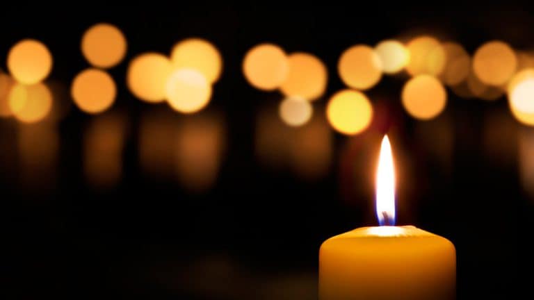 201612 orig grief during holidays 949x534